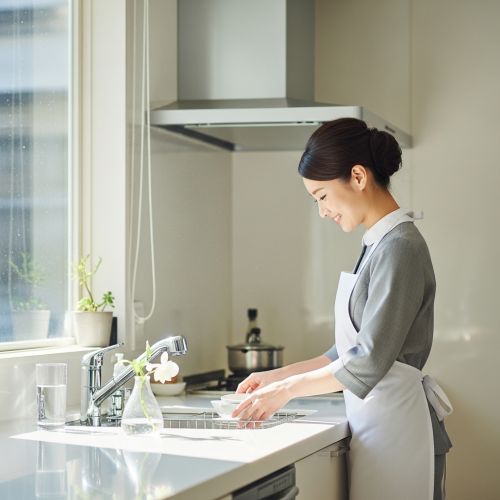 شغالات اندونيسيات بالشهر في مكة